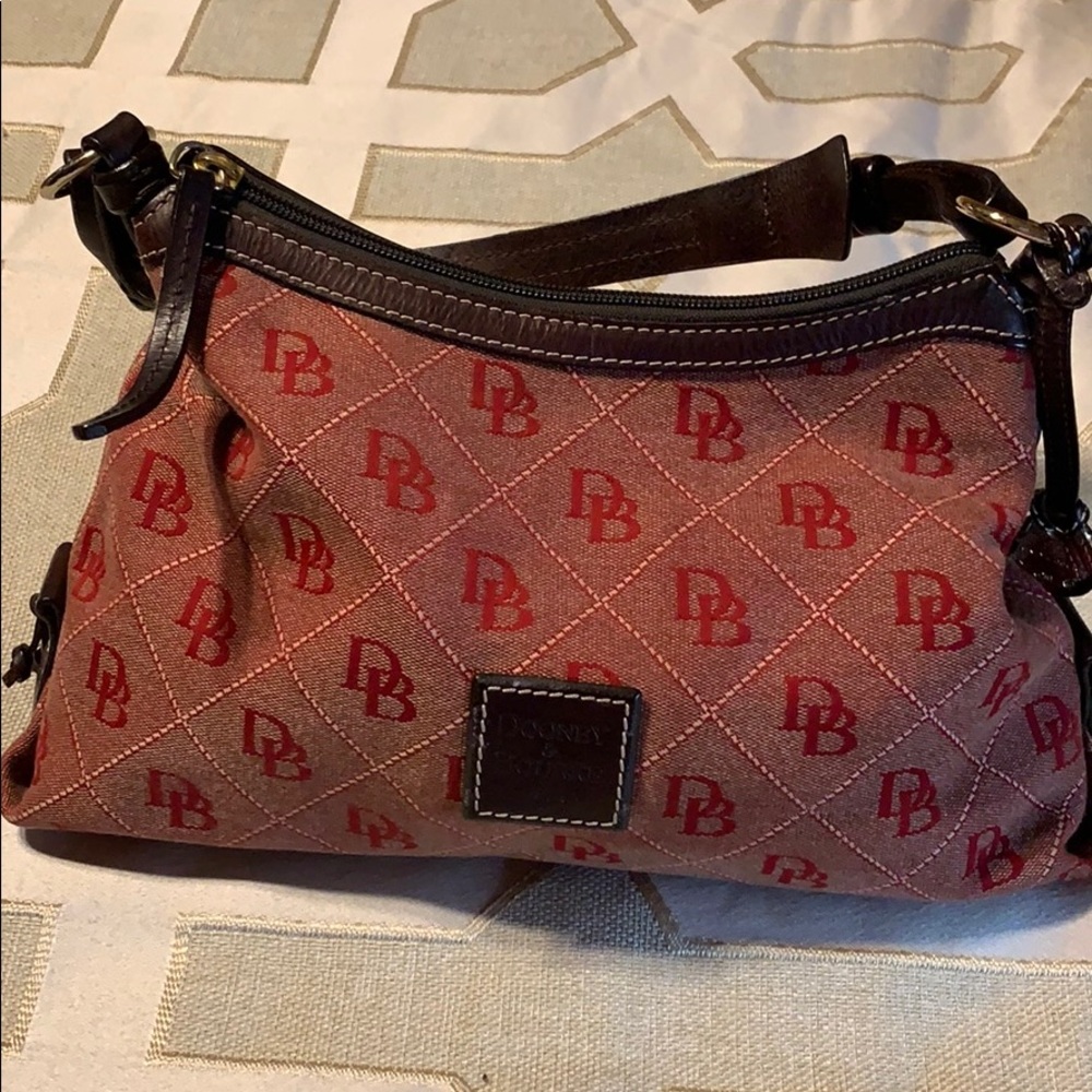 Dooney & Bourke purse